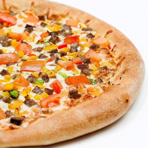 Пицца просто телефон. Prosto пицца. Пицца просто большой камень. Пицца просто Владивосток. Логотип prostopizza.