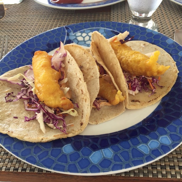 รูปภาพถ่ายที่ Oceana restaurant โดย Steve B. เมื่อ 4/21/2015