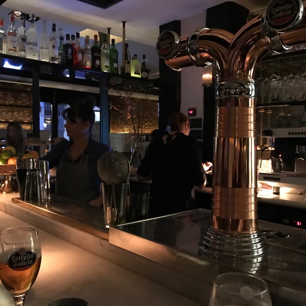 Money Talks Raw Bar