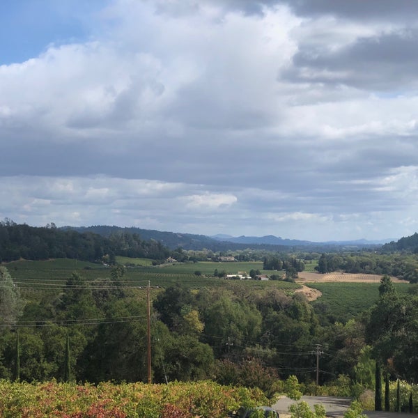 Foto tirada no(a) Sbragia Family Vineyards por Ivan M. em 9/29/2019