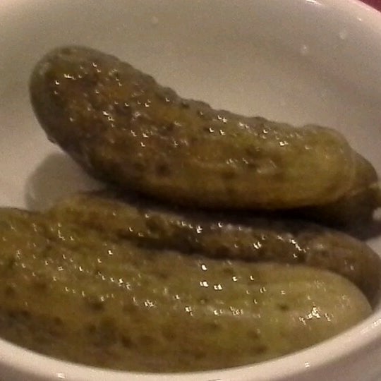 11/30/2012에 Rachel B.님이 Pickles Grill &amp; Bar에서 찍은 사진