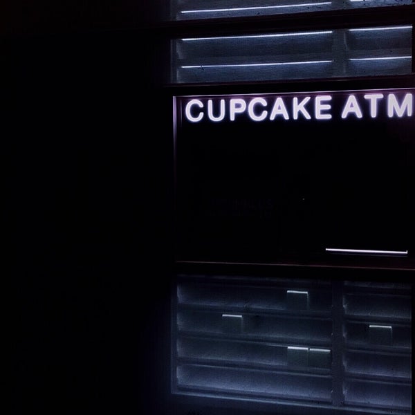 5/24/2019에 AM님이 Sprinkles Cupcakes에서 찍은 사진