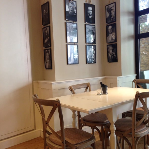 5/1/2014 tarihinde Manuel O.ziyaretçi tarafından Caffè Letterario'de çekilen fotoğraf