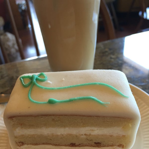 Photos at Flower Flour Bakery in Willow Glen