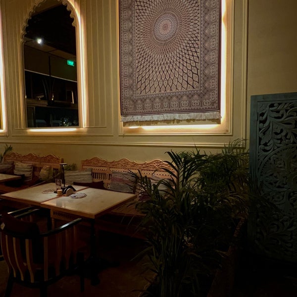 Foto diambil di Molo Restaurant oleh SH A. pada 11/11/2023