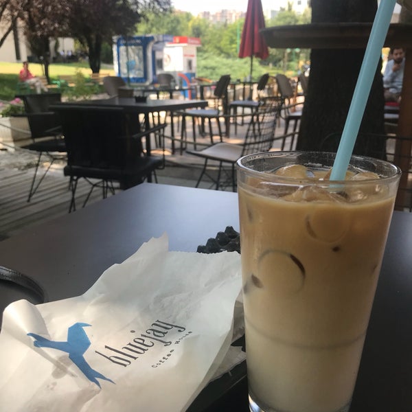 Photo taken at BlueJay Coffee House by GozdeC on 7/26/2018