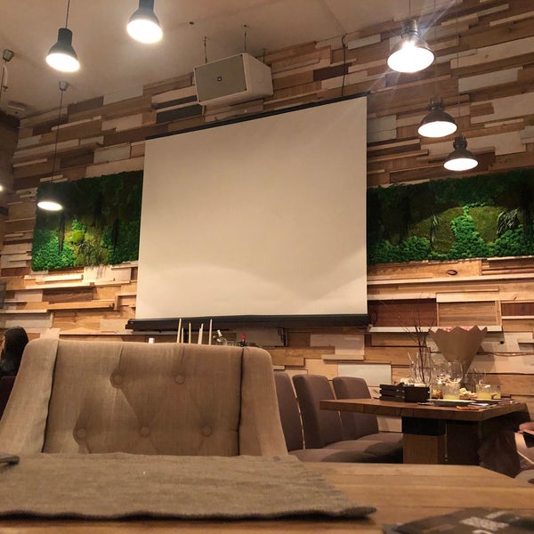 3/20/2021にIra S.がBon App Cafe &amp; Barで撮った写真