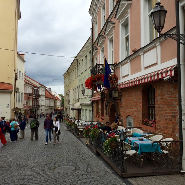 Das Foto wurde bei Pilies gatvė von Ponuponas am 7/16/2016 aufgenommen