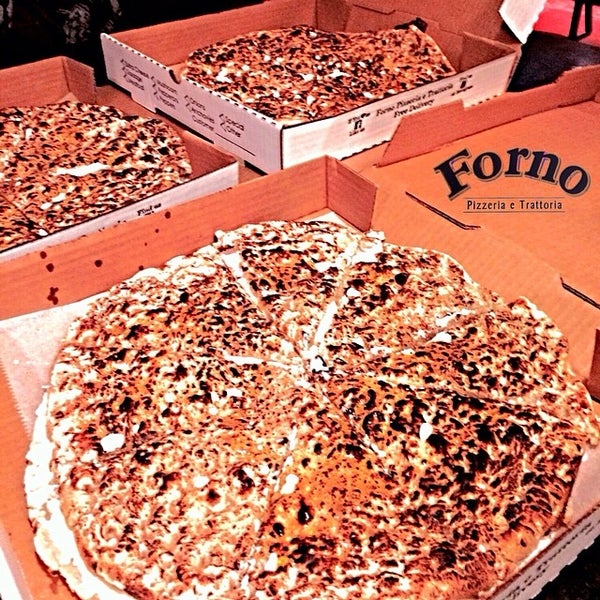 4/25/2014에 Marco A.님이 Forno Pizzeria &amp; Trattoria에서 찍은 사진