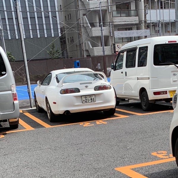 日本大学法学部 10号館 1052講堂 Aula Universitaria