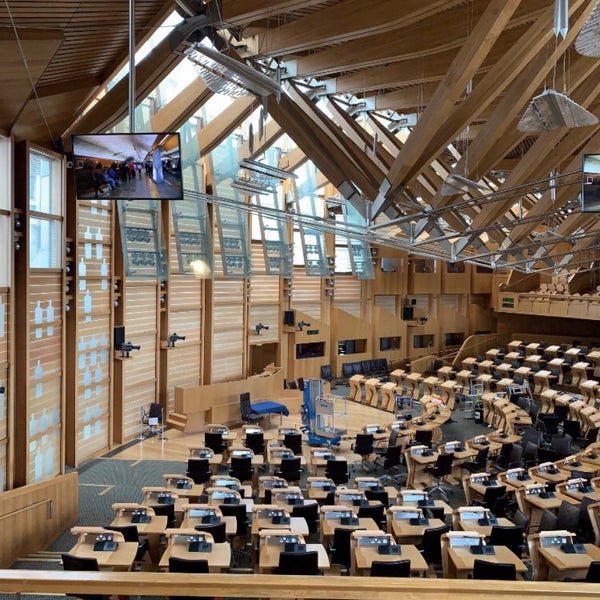 Foto diambil di Scottish Parliament oleh F🕊️ pada 8/12/2019