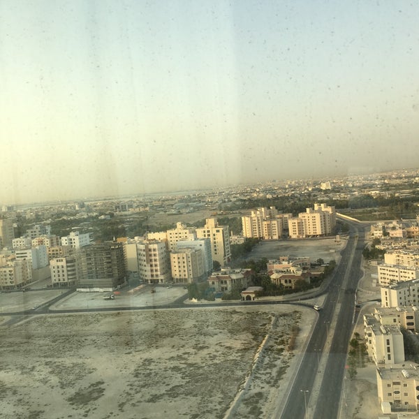 Das Foto wurde bei Hotel Ibis Seef Manama von Aziz am 6/15/2019 aufgenommen