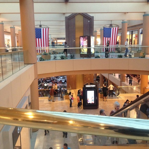 Are Dogs Allowed In Scottsdale Fashion Square Mall