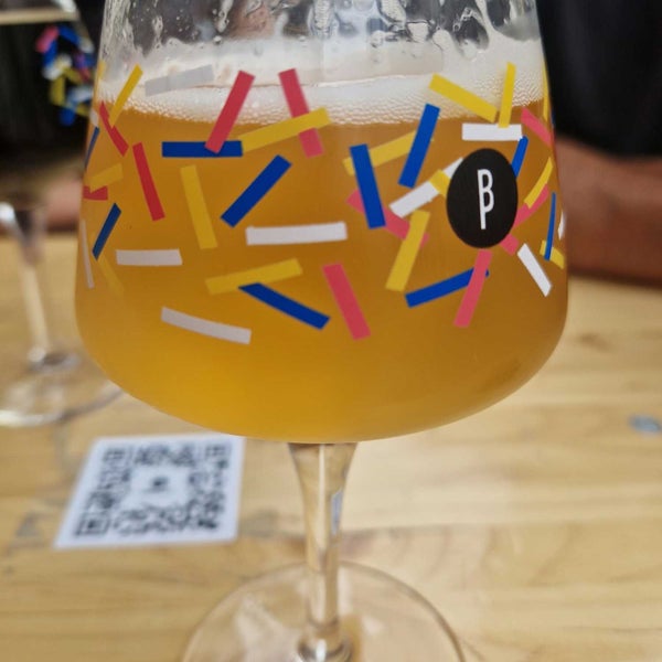 Das Foto wurde bei Brussels Beer Project von Johan V. am 7/30/2022 aufgenommen