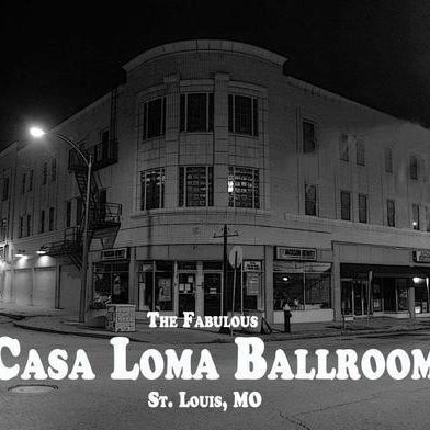 Foto tomada en Casa Loma Ballroom  por Casa Loma Ballroom el 3/7/2014