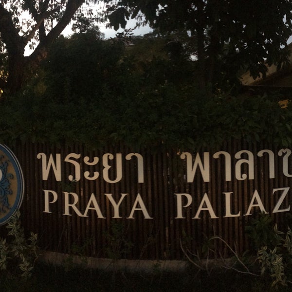 Photo taken at Praya Palazzo by Sutada D. on 12/6/2015