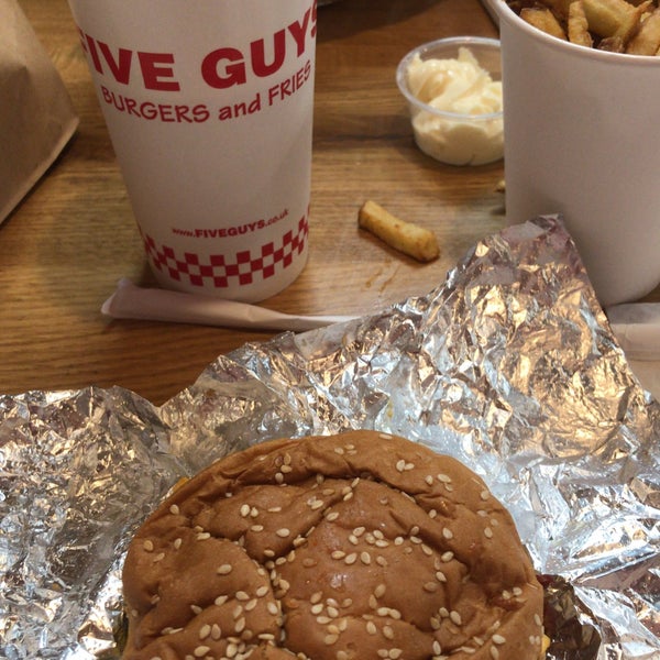 Photo taken at Five Guys by Claudio C. on 1/1/2020