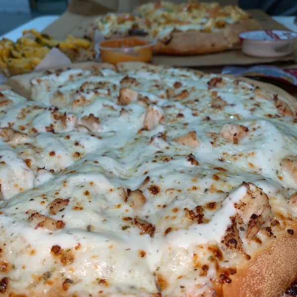 Maestro Pizza مايسترو بيتزا Pizza Place in الفلاح