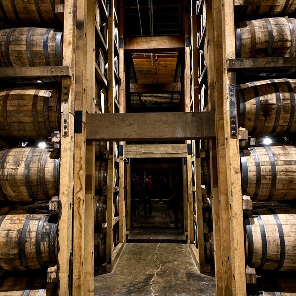 Foto tirada no(a) Jack Daniel&#39;s Distillery por Roy v. em 10/17/2019