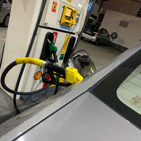 Photo taken at Shell Station by Victor L. on 1/20/2021