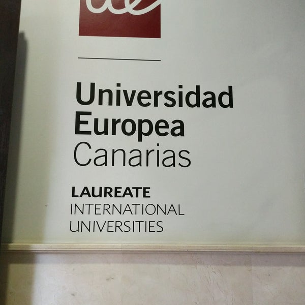 Снимок сделан в Universidad Europea de Canarias пользователем @xelso &gt;&gt; Jacob R. 1/13/2017