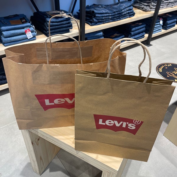 levis paper bag