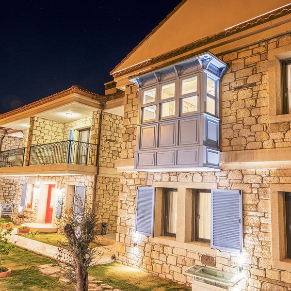 Photo taken at Bademli Konak Otel by Bademli Konak Otel on 12/10/2018
