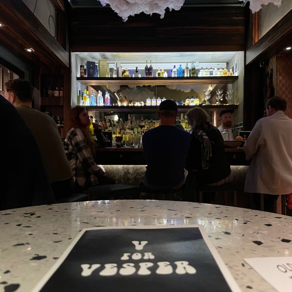 รูปภาพถ่ายที่ Vesper Bar โดย Festou เมื่อ 11/17/2022
