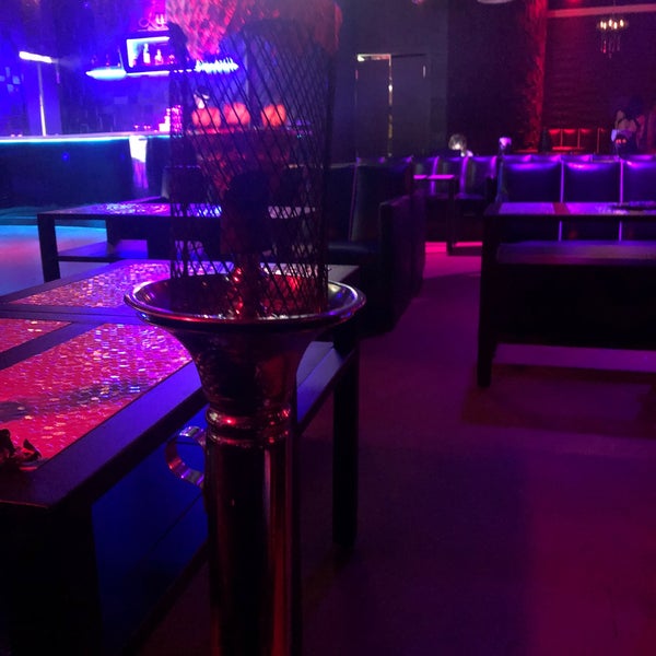 Снимок сделан в Luna Lounge Las Vegas пользователем Sara A. 3/5/2020