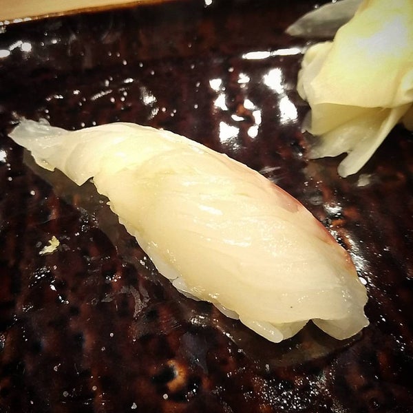 Photo taken at Shinzo Japanese Cuisine by Khanh D. on 9/8/2015
