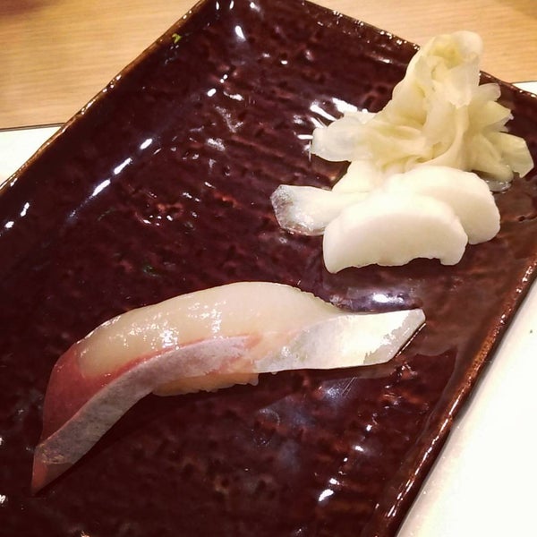 Foto tirada no(a) Shinzo Japanese Cuisine por Khanh D. em 9/8/2015