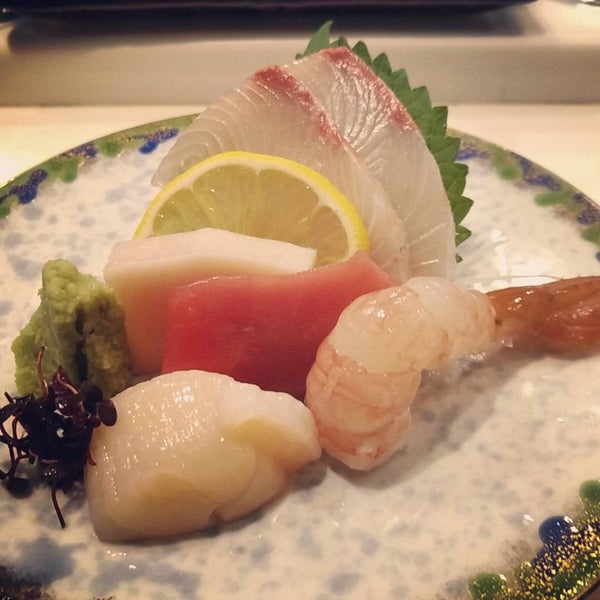 Photo prise au Shinzo Japanese Cuisine par Khanh D. le9/8/2015