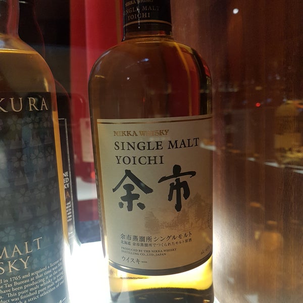 I had the delicious Nikka... really special and rich in flavour...