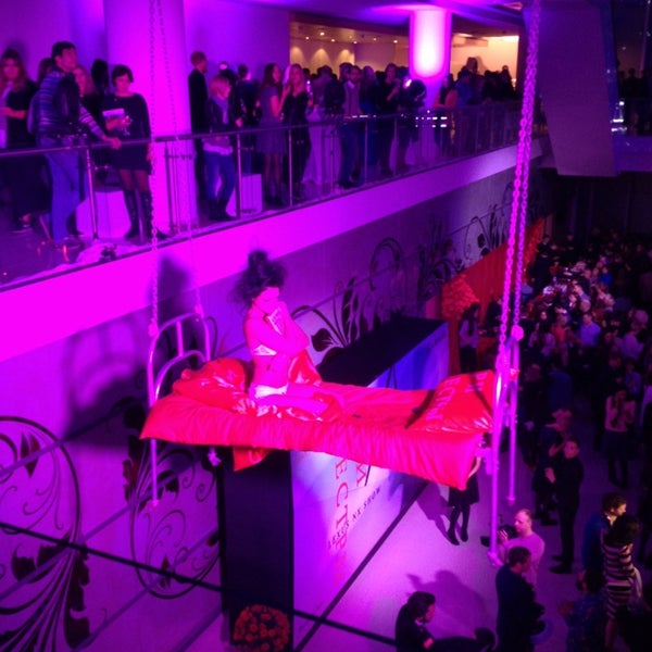 Шоу бионика. Try show. Amarok плеер linux. Try show. Шоу программы бионика.