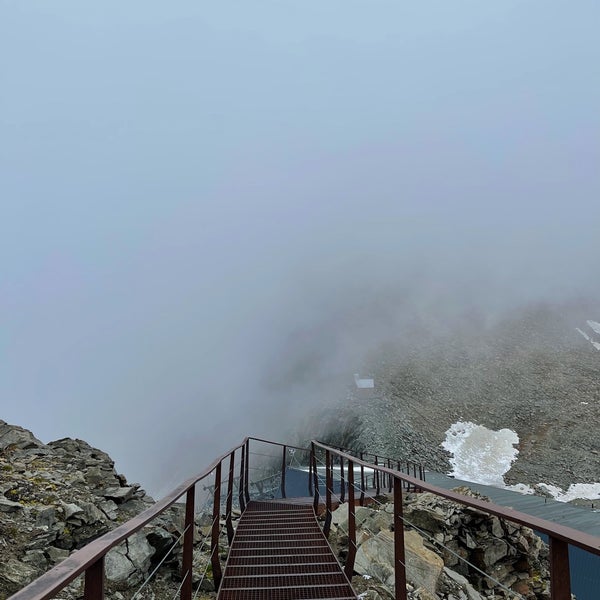 Photo taken at Stubaier Gletscher by Layan on 7/10/2022