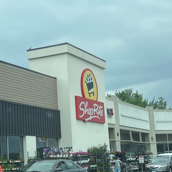 ShopRite of Manchester 13 tips from 638 visitors