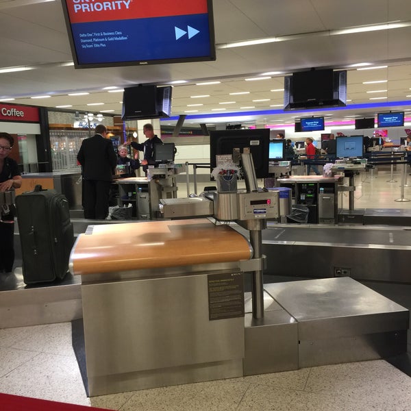 Photos at Delta Air Lines Ticket Counter Main Terminal