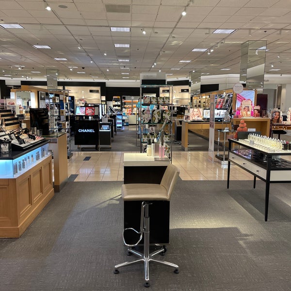 Photos at Nordstrom Bellevue Square 100 Bellevue Square