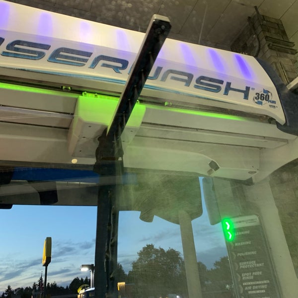 Photos at Kingsgate Car Wash Car Wash in Evergreen Hill