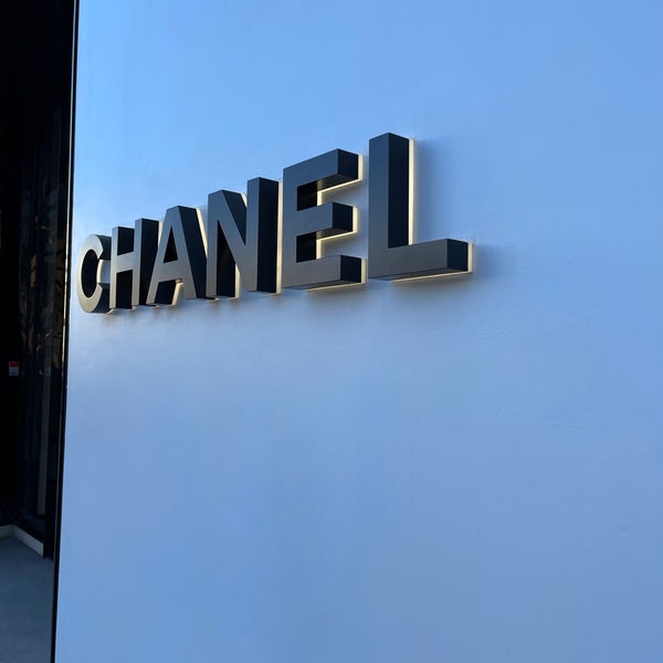 Chanel Pays Record-Breaking $152 Million for Rodeo Drive Retail Store
