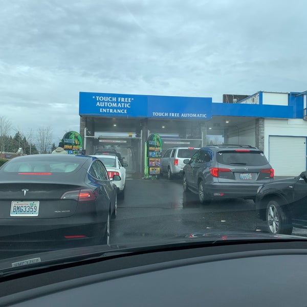 Photos at Kingsgate Car Wash Car Wash in Evergreen Hill