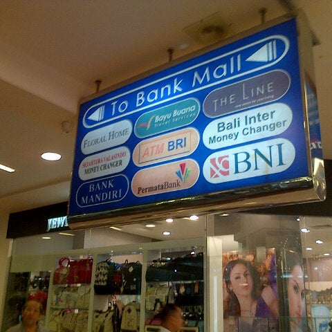 Photos At Money Changer Bank In Jakarta Selatan