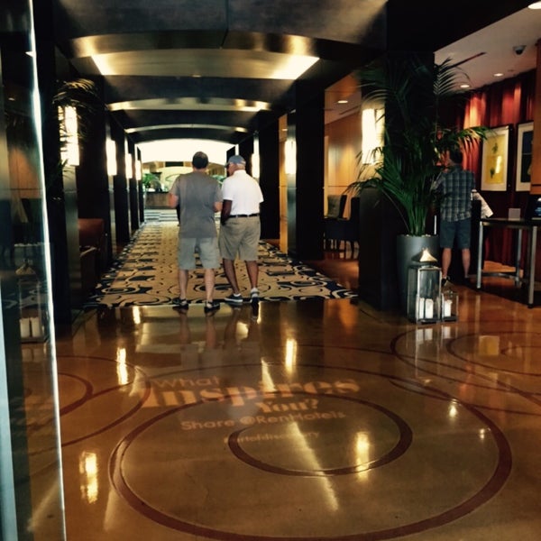9/13/2015に•eli•eli•がRenaissance ClubSport Walnut Creek Hotelで撮った写真