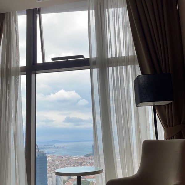 Photo prise au Istanbul Marriott Hotel par B 🦅 le12/15/2022