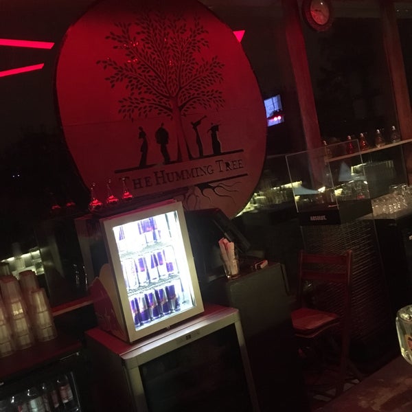 10/15/2017에 Matthew A.님이 The Humming Tree - Music Venue and Bar에서 찍은 사진