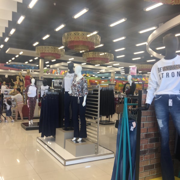Lojas hotsell havan roupas