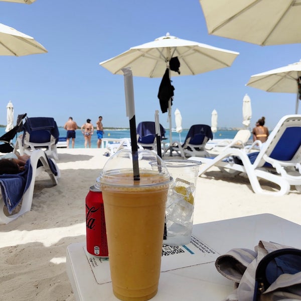 5/29/2022 tarihinde Omar.ziyaretçi tarafından Yas Beach / شاطئ ياس'de çekilen fotoğraf