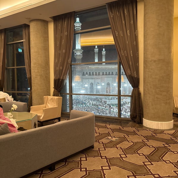 Photo taken at Hilton Suites Makkah by ع١ on 3/31/2024