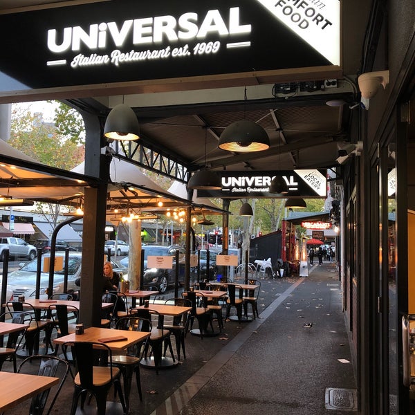 Foto tirada no(a) Universal Restaurant por ENG.Bin Abdulaziz, S. em 6/4/2019