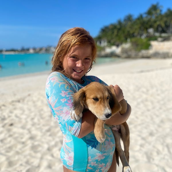 Old Fort Bay Beach Club Old Fort Bay 2 tips